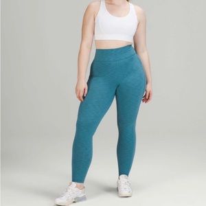 Lululemon Invigorate High-Rise Tight 28”